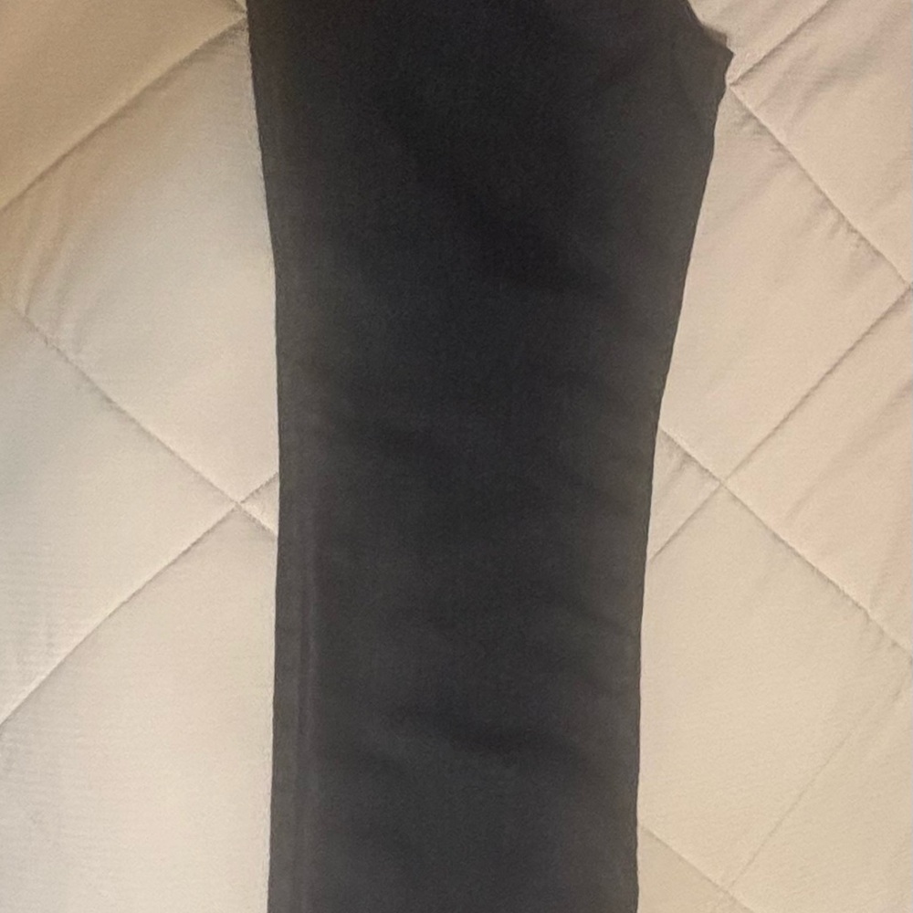 Black Straight Leg Jeans with Classic Fit